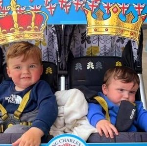 Meet your Posher, Holly